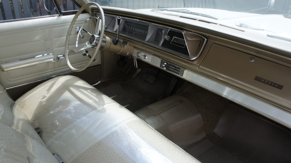 Chevrolet Impala '66 w Hellcatcars Radom