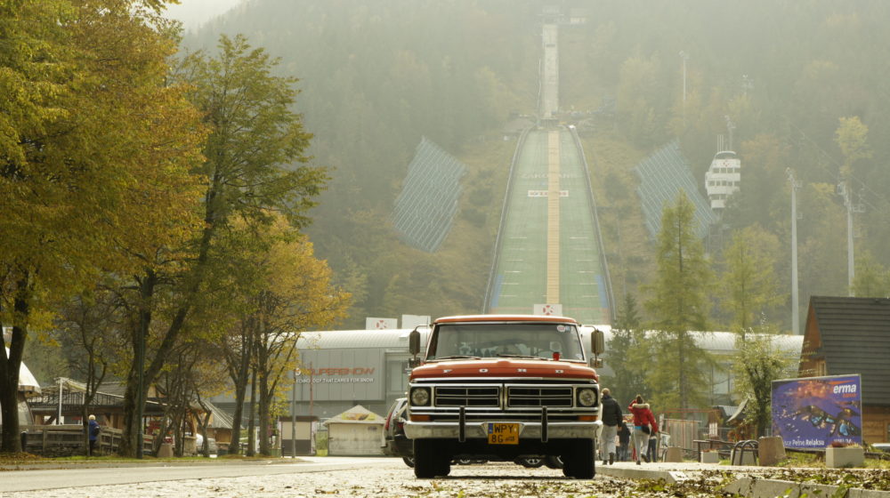 ford f250 '72 5.9 v8 paweł gawroński nowotarska 24 zakopane apartamenty gnojowóz w podróży