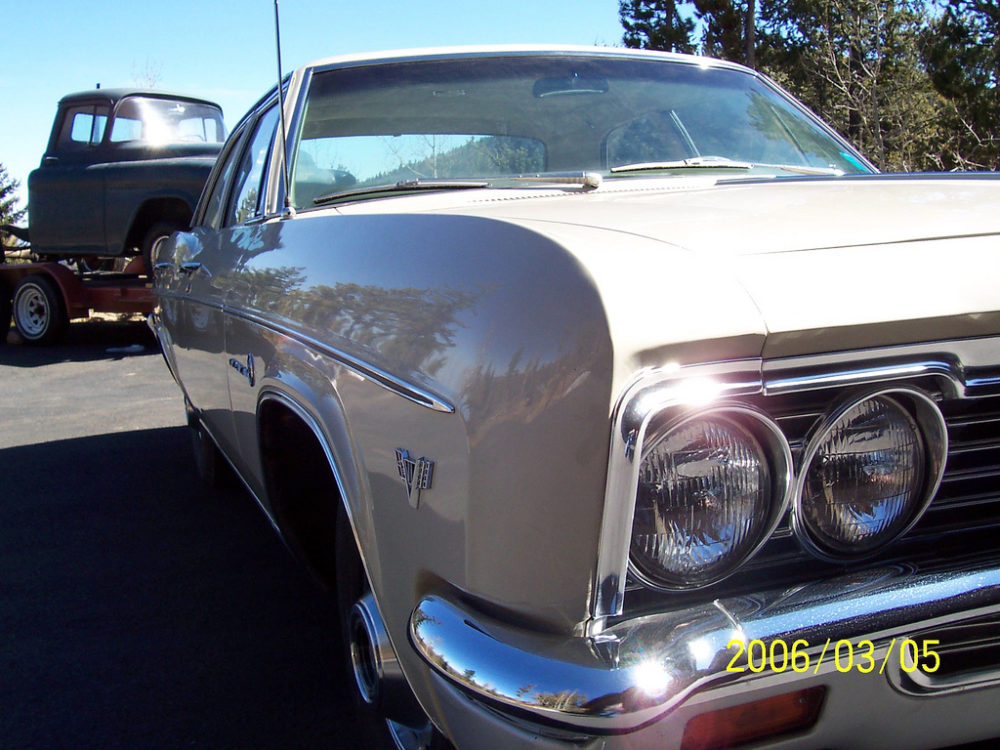 Chevrolet Impala '66 4dr 283 - 4.6 V8 Denver Colorado USA