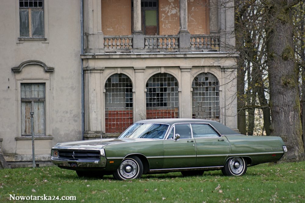 Chrysler 300 '69 440 - 7,2 V8 8.04.2017 Pałac Borkowice / Nowotarska24.com