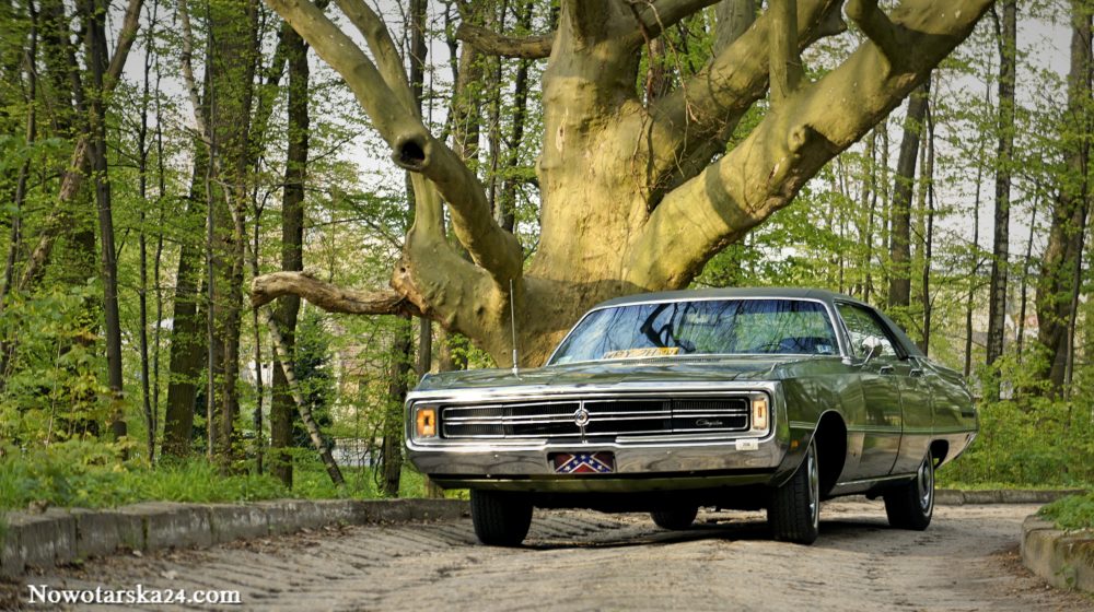 Chrysler 300 1969 440 - 7,2 V8 four door hardtop 30.04.2017 Park Borkowice / województwo mazowieckie