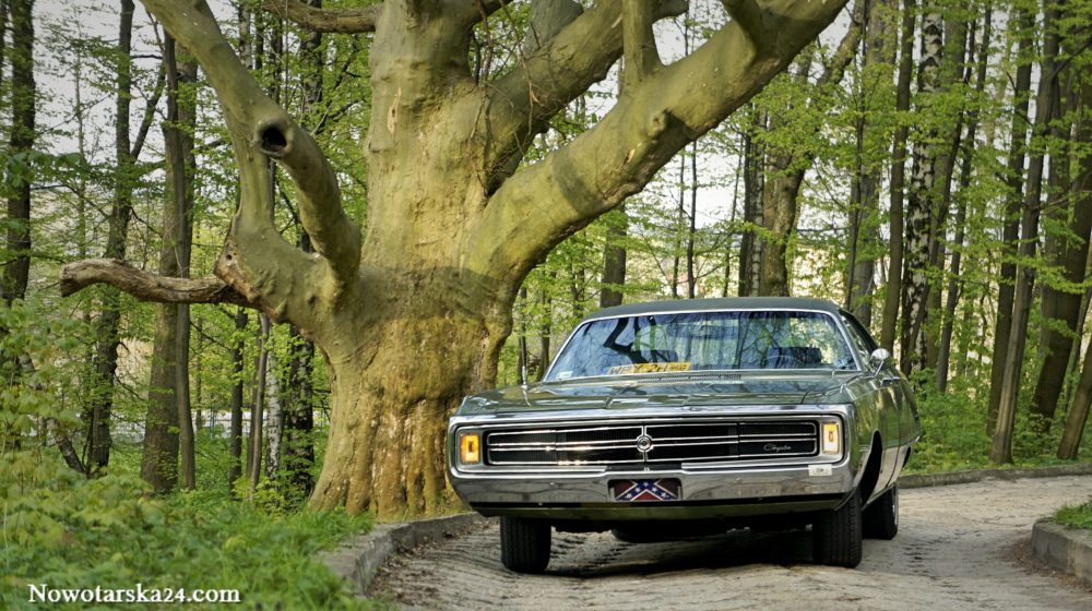 Chrysler 300 1969 440 - 7,2 V8 four door hardtop 30.04.2017 Park Borkowice / województwo mazowieckie