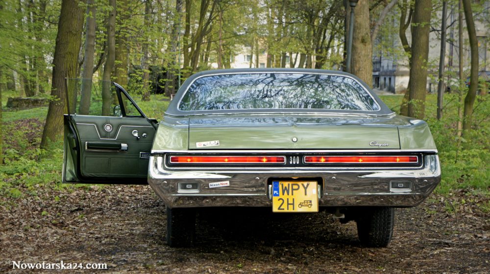 Chrysler 300 1969 440 - 7,2 V8 four door hardtop 30.04.2017 Park Borkowice / województwo mazowieckie