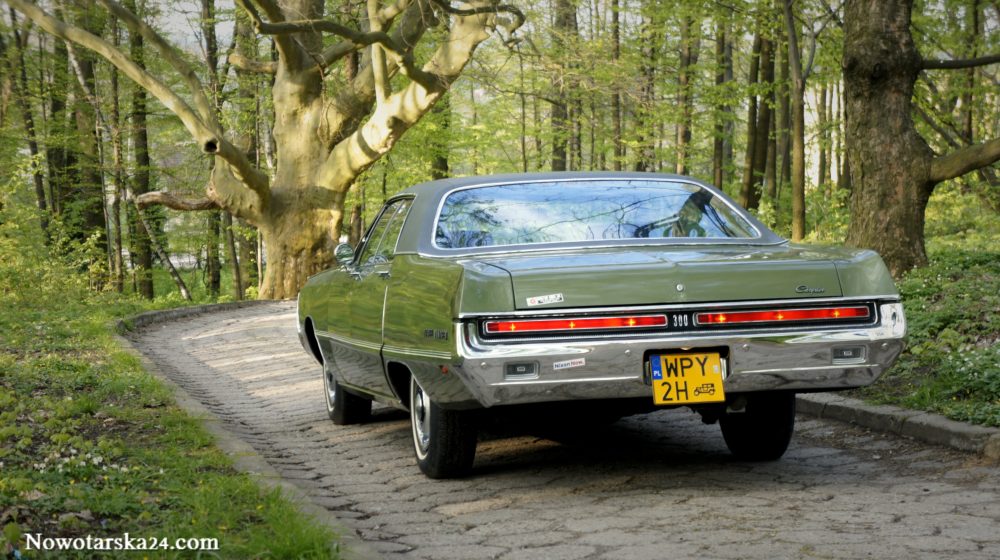 Chrysler 300 1969 440 - 7,2 V8 four door hardtop 30.04.2017 Park Borkowice / województwo mazowieckie