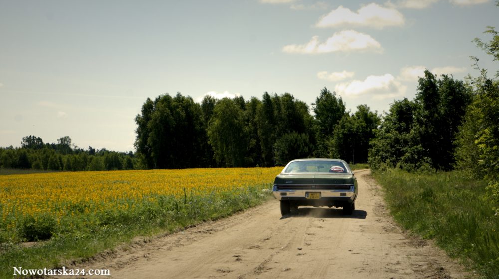 Plan zdjęciowy teledysku zespołu Odpoczno 18.06.2017 Chrysler 400 '69 440 - 7,2 V8 