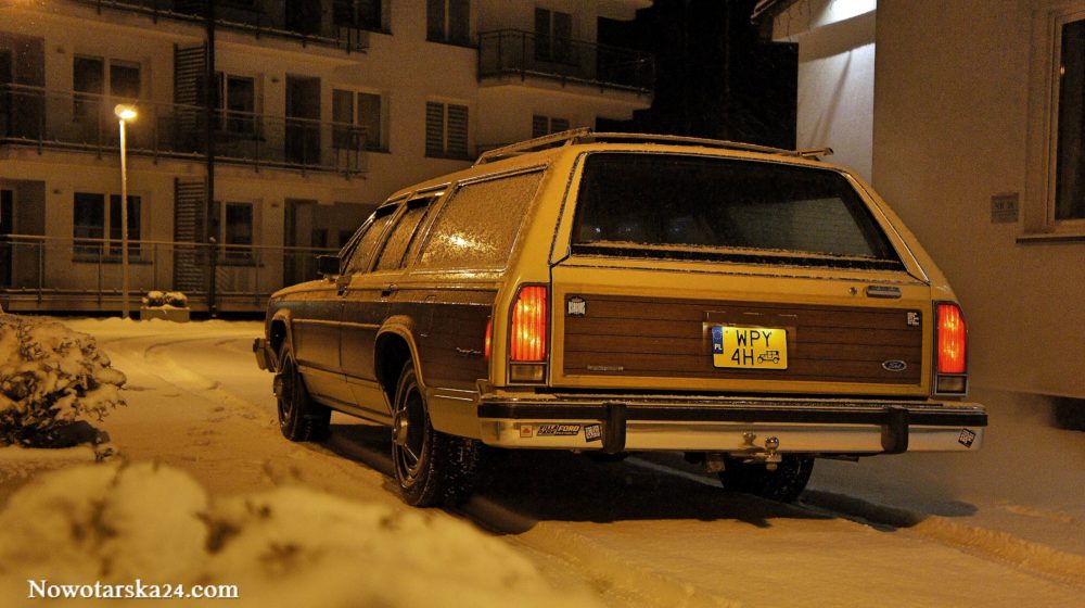 1982 Ford LTD Crown Victoria woodie Griswold 20.11.2017 Zakopane Nowotarska 24