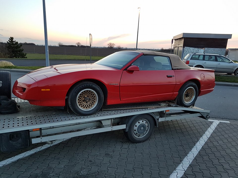 Pontiac Firebird convertible V8 5.0 TBI dzień zakupu